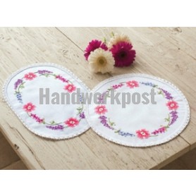 kruissteekkleedje veldbloemen met vlinders, wit