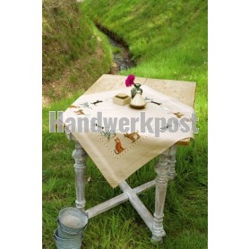 kruissteekdekservet spelende poezen, beige