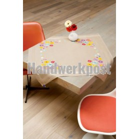 kruissteekdekservet fleurige bloemen, beige