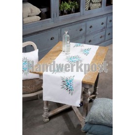 steelsteekloper gestyleerde bloemen, wit