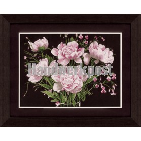 borduurpakket rose rozen op zwart