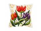 kruissteekkussen tulpentrio