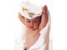 badstof babycape + capuchon, wit (incl. aida borduurrand)