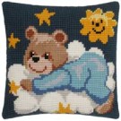 kruissteekkussen teddybeer op wolk, blauw